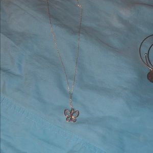 🦋Gold butterfly necklace